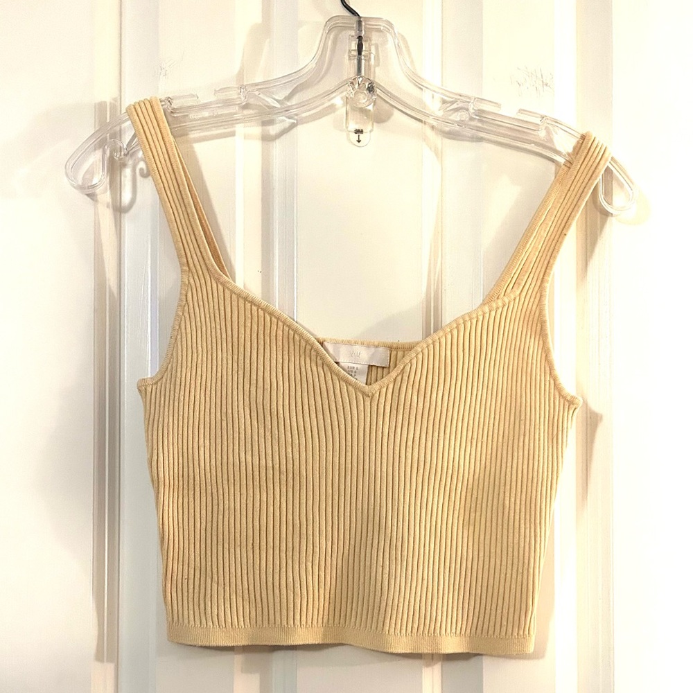 H&M Tank Top - Picture 7 of 7